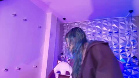 toky         online show from 12.16.25