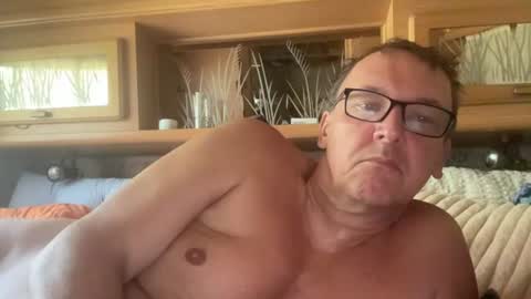 Snapshot of tom6644 chatting on 06.27.26 Tom online show from 06.27.26