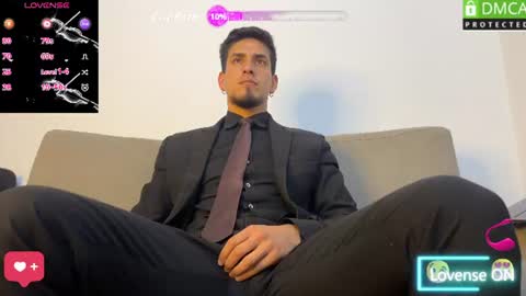 Snapshot of tom_blunt96 chatting on 06.16.26 TOM online show from 06.16.26