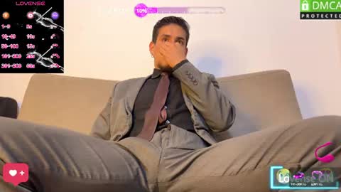 Snapshot of tom_blunt96 chatting on 06.20.26 TOM online show from 06.20.26
