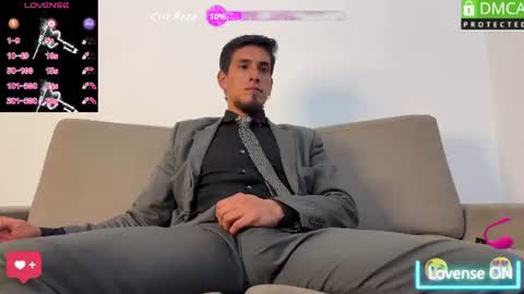 Snapshot of tom_blunt96 chatting on 07.04.26 TOM online show from 07.04.26