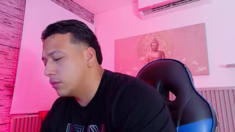 Tom muscle1 online show from 02.20.26