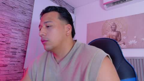 Tom muscle1 online show from 04.10.26