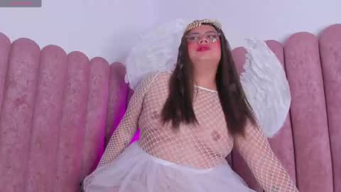 Snapshot of tom_silver_ chatting on 12.20.24 Tom Silver online show from 12.20.24