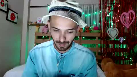 tomas gerauld. make me happy with 10000 tokens online show from 02.17.26