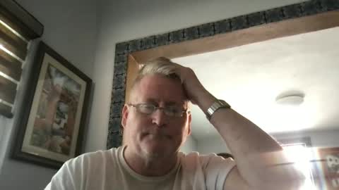 Hola online show from 02.04.25