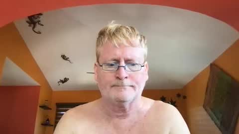 Hola online show from 10.13.25