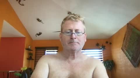 Hola online show from 06.12.26