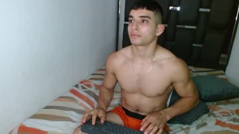 Snapshot of tomaz_18 chatting on 04.18.26 tomaz_18 online show from 04.18.26
