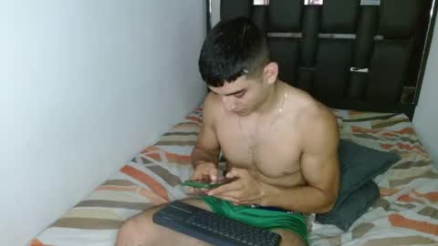 Snapshot of tomaz_18 chatting on 04.21.26 tomaz_18 online show from 04.21.26