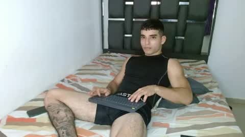 Snapshot of tomaz_18 chatting on 04.29.26 tomaz_18 online show from 04.29.26