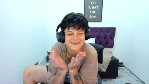 Snapshot of tomboy_natali chatting on 05.06.26 IAN SAYD online show from 05.06.26