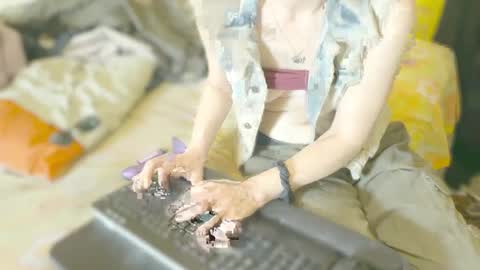 Snapshot of tomboy_titties chatting on 02.03.25 tomboy_titties online show from 02.03.25