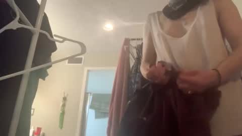 Snapshot of tomboy_titties chatting on 10.29.25 tomboy_titties online show from 10.29.25