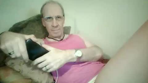 Snapshot of tomislav321 chatting on 05.10.26 tomislav321 online show from 05.10.26