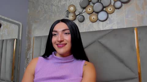Snapshot of tomlondon_ chatting on 01.24.25   online show from 01.24.25