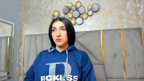 Snapshot of tomlondon_ chatting on 02.02.25   online show from 02.02.25
