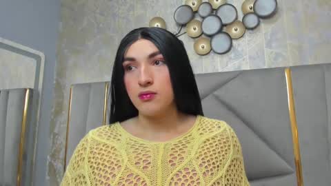 Snapshot of tomlondon_ chatting on 02.07.25   online show from 02.07.25