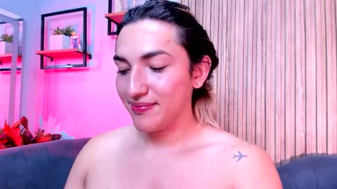   online show from 02.05.26