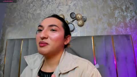 Snapshot of tomlondon_ chatting on 05.20.26 online show from 05.20.26