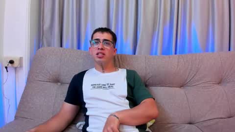 Snapshot of tommas_johnson chatting on 02.20.26 Tomas online show from 02.20.26