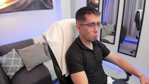 Tomas online show from 03.17.26