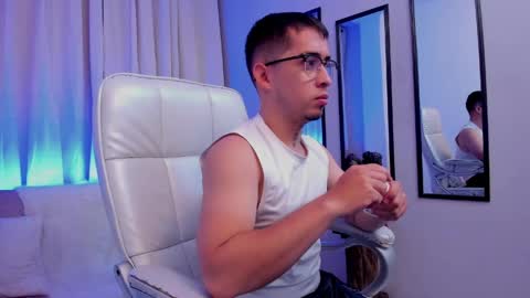 Tomas online show from 04.17.26