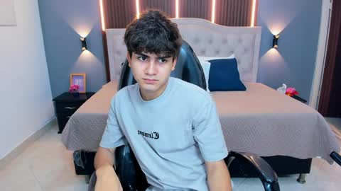 Tommy  online show from 04.02.26