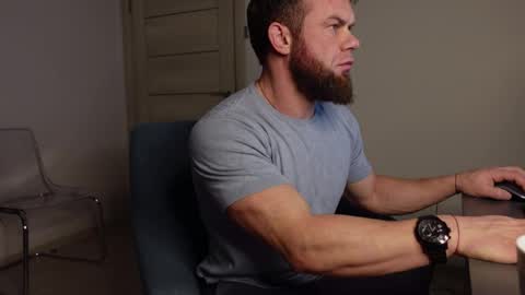  tommy burnzzz  online show from 12.31.24