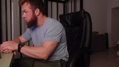  tommy burnzzz  online show from 01.08.25