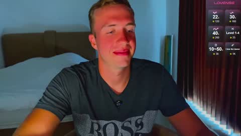 Snapshot of tommy_cumfinger chatting on 01.28.25 Tommy online show from 01.28.25