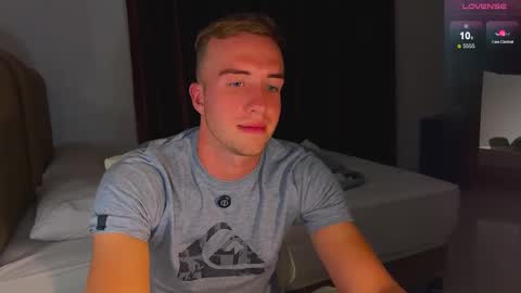 Snapshot of tommy_cumfinger chatting on 03.11.25 Tommy online show from 03.11.25