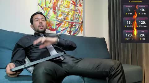 Snapshot of tommy_raym0ndg chatting on 12.20.24 tommy_raym0ndg online show from 12.20.24