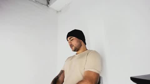 tommy_sccott online show from 10.28.25