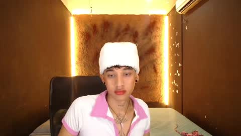 tommy_sweet1 online show from 01.12.25