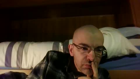 tommycorner online show from 12.31.24