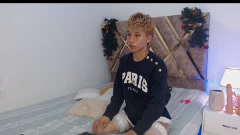 Tommy Foxboy online show from 12.24.24