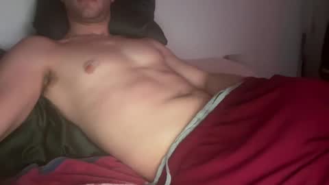 Snapshot of tommygunzsolo chatting on 02.14.25 tommygunzsolo online show from 02.14.25