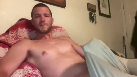 Snapshot of tommygunzsolo chatting on 09.12.25 tommygunzsolo online show from 09.12.25