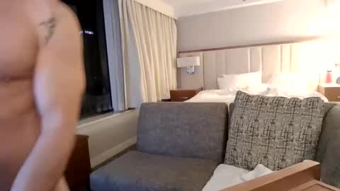 Snapshot of tommyturquoise chatting on 11.08.25 tommyturquoise online show from 11.08.25