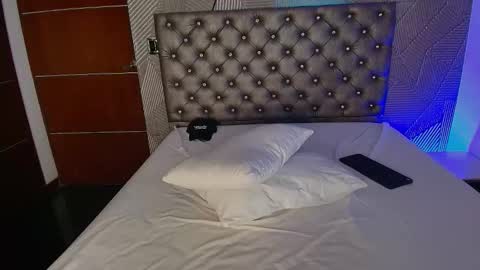 Snapshot of tommyvalentine chatting on 03.10.26 tommy online show from 03.10.26