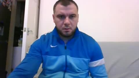 Snapshot of tommyy19901 chatting on 12.10.24 tommyy19901 online show from 12.10.24