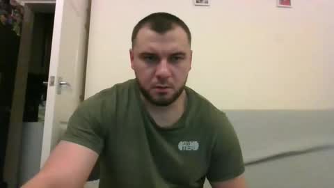 Snapshot of tommyy19901 chatting on 12.12.24 tommyy19901 online show from 12.12.24