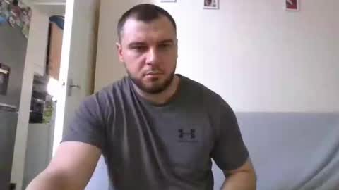 Snapshot of tommyy19901 chatting on 12.14.24 tommyy19901 online show from 12.14.24