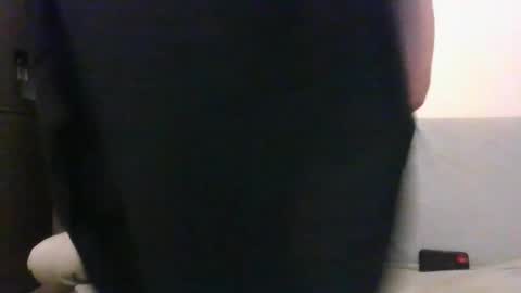 Snapshot of tommyy19901 chatting on 02.07.25 tommyy19901 online show from 02.07.25