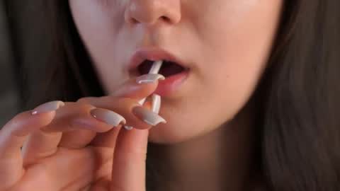 Snapshot of tomokodelce chatting on 02.20.26 Rana online show from 02.20.26