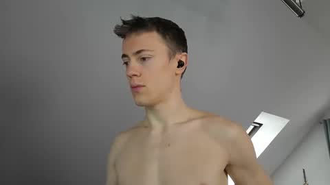 Snapshot of tomtimon11 chatting on 11.03.25 tomtimon11 online show from 11.03.25