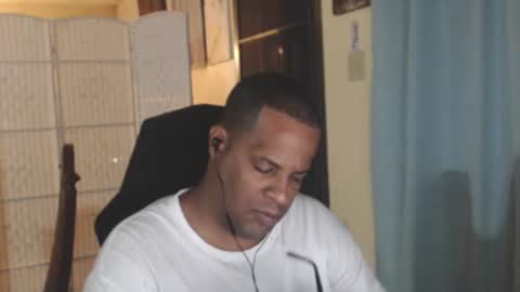 Antonio online show from 06.18.26