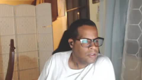 Antonio online show from 07.12.26