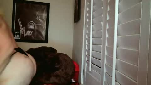 Honeys Snow Bunny online show from 02.09.25